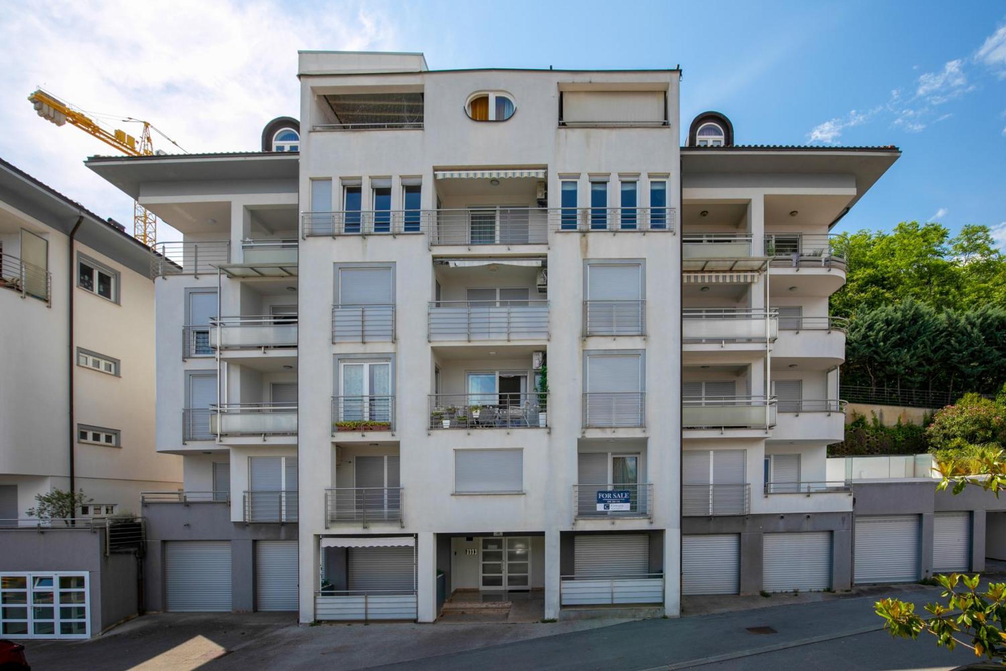 Old Lady Opatija Apartment Ngoại thất bức ảnh